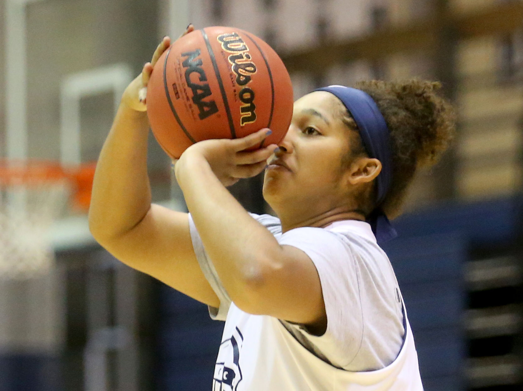 102719-mda-spt-augie-hoops-014